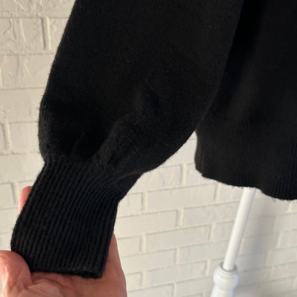 Nine West Classic Black Crew Neck Sweater - Picture 3 of 10